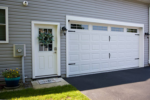 24/7 Emergency Garage Door Roller Replacement experts in Everett, MA